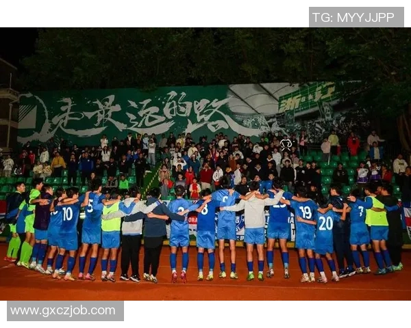 杭州足球队的崛起与发展探讨及其在中国足球中的影响力分析